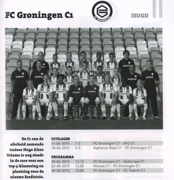 the column text and photo featuring coach Hugo Alves Velame with the FC Groningen C1 squad